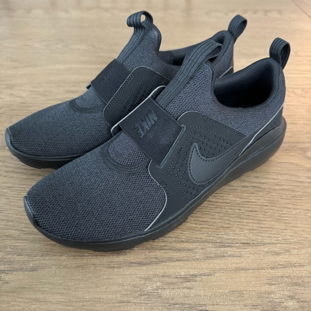 Nike AD Comfort Black Men’s Size 9